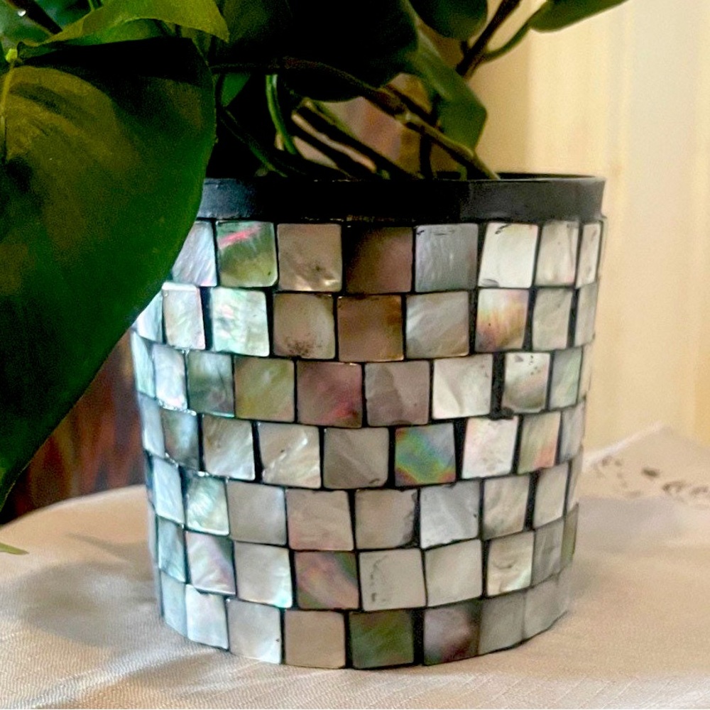 Mother of Pearl Flower Pot